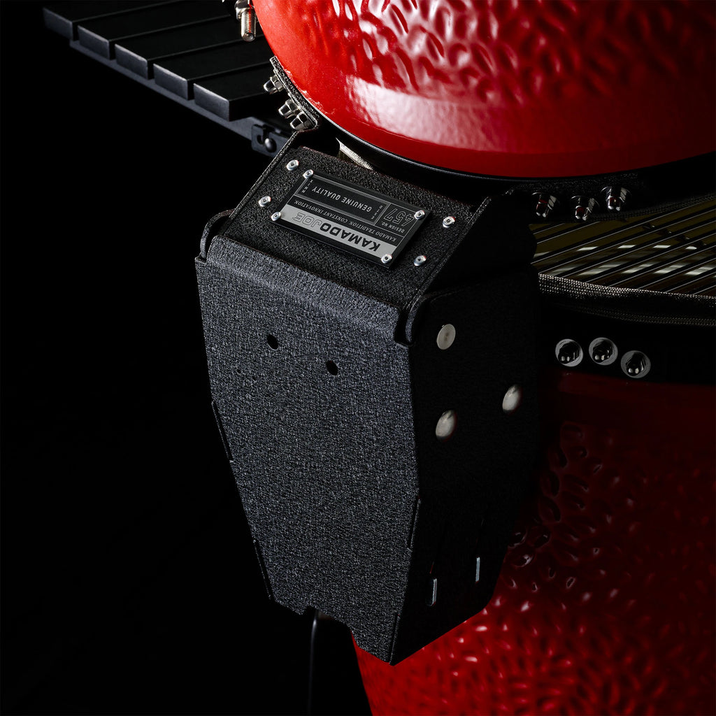 Air Lift Hinge reduces dome weight for easy lifting